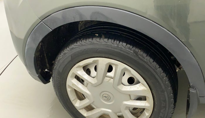 2020 Tata NEXON XE PETROL, Petrol, Manual, 24,380 km, Left fender - Lining loose