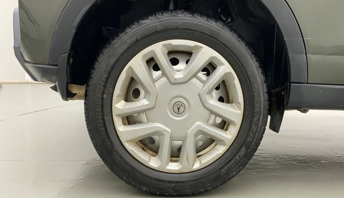 2020 Tata NEXON XE PETROL, Petrol, Manual, 24,380 km, Right Rear Wheel