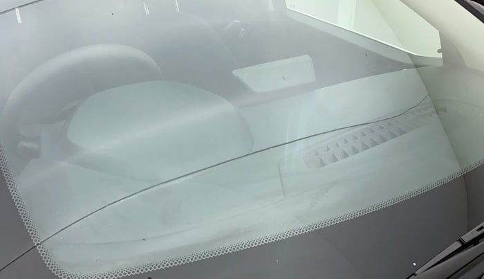 2020 Tata NEXON XE PETROL, Petrol, Manual, 24,380 km, Front windshield - Minor spot on windshield