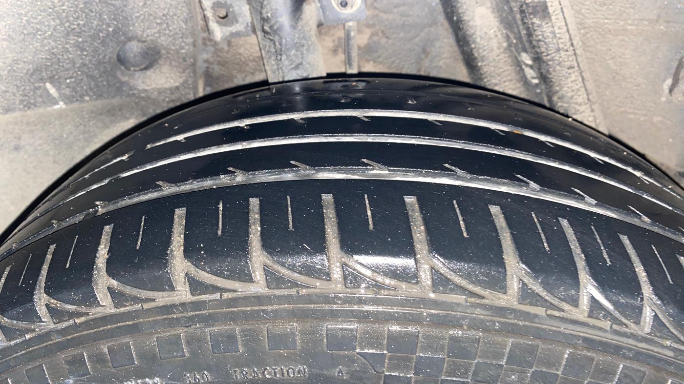 2018 Renault Duster 110 PS RXZ 4X4 MT DIESEL, Diesel, Manual, 64,613 km, Right Rear Tyre Tread