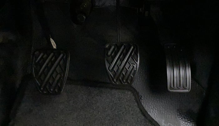 2018 Datsun Go Plus T, Petrol, Manual, 24,484 km, Pedals