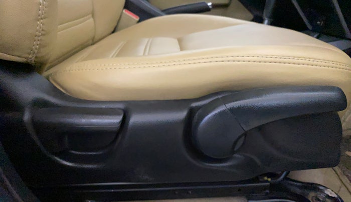 2019 Honda City 1.5L I-VTEC VX CVT, Petrol, Automatic, 72,299 km, Driver Side Adjustment Panel