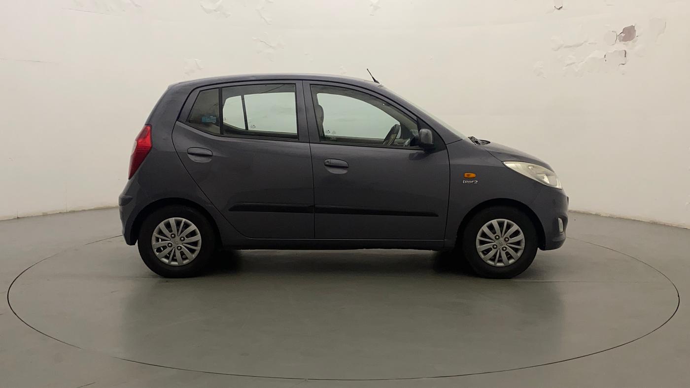 2014 Hyundai i10 SPORTZ 1.1, CNG, Manual, 49,875 km, Right Side