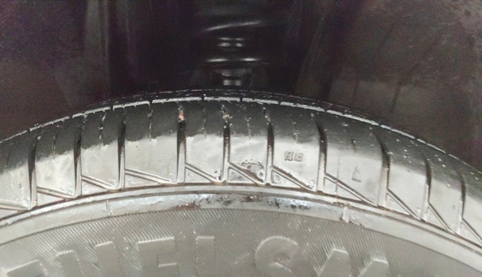 2024 Renault TRIBER RXL Limited Edition, Petrol, Manual, 4,849 km, Right Front Tyre Tread