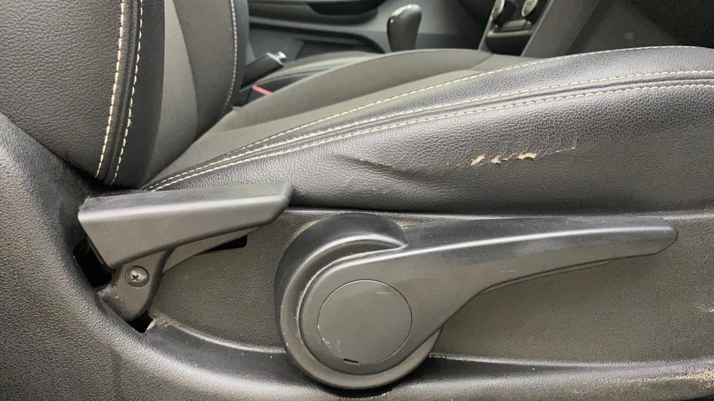 2019 Tata TIGOR XZ PLUS PETROL, Petrol, Manual, 63,922 km, Driver Side Adjustment Panel