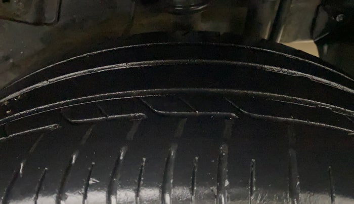 2021 Tata NEXON XZ PLUS PETROL SUNROOF, Petrol, Manual, 39,830 km, Left Rear Tyre Tread