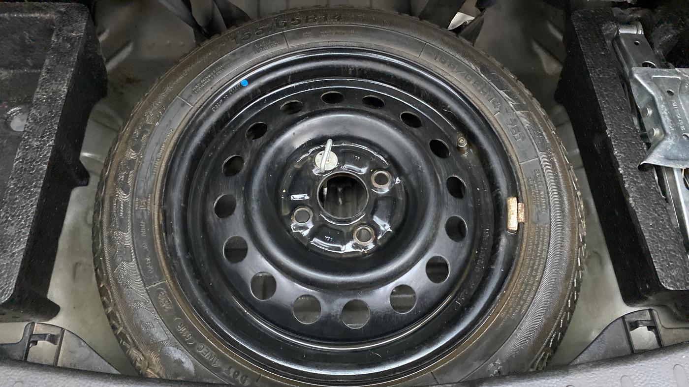 2013 Maruti Wagon R 1.0 VXI, Petrol, Manual, 29,373 km, Spare Tyre