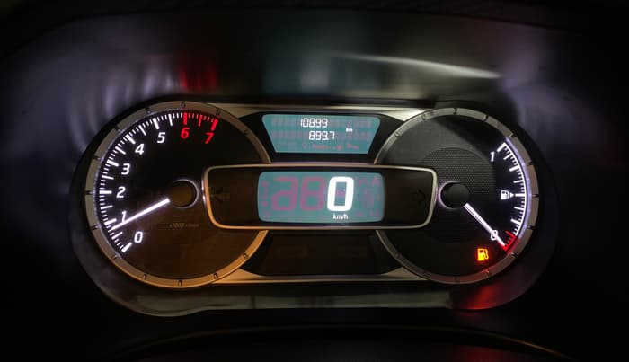 2019 Nissan Kicks XV 1.5, Petrol, Manual, 10,880 km, Odometer Image