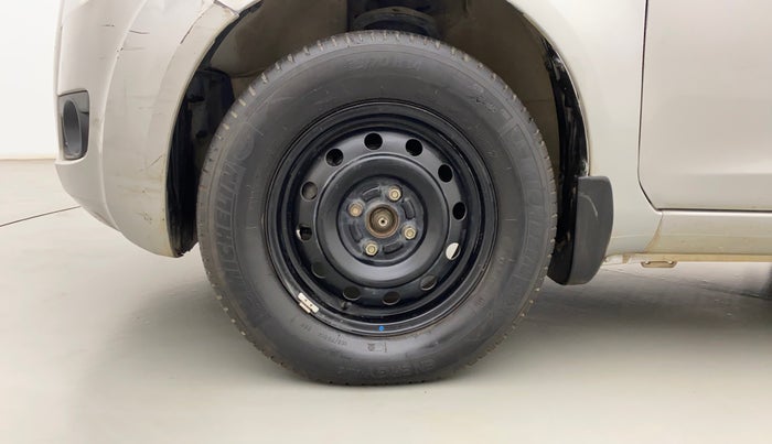 2011 Maruti Ritz VXI, Petrol, Manual, 87,652 km, Left Front Wheel