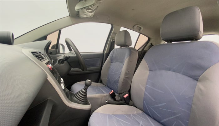 2011 Maruti Ritz VXI, Petrol, Manual, 87,652 km, Right Side Front Door Cabin