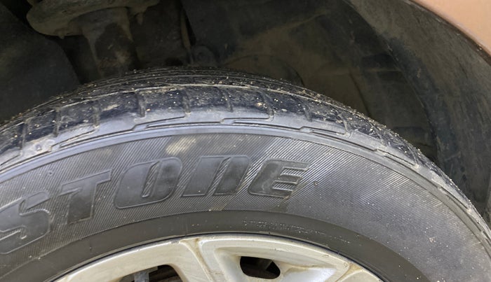 2015 Ford Ecosport TITANIUM 1.0L ECOBOOST (OPT), Petrol, Manual, 96,530 km, Left Front Tyre Tread