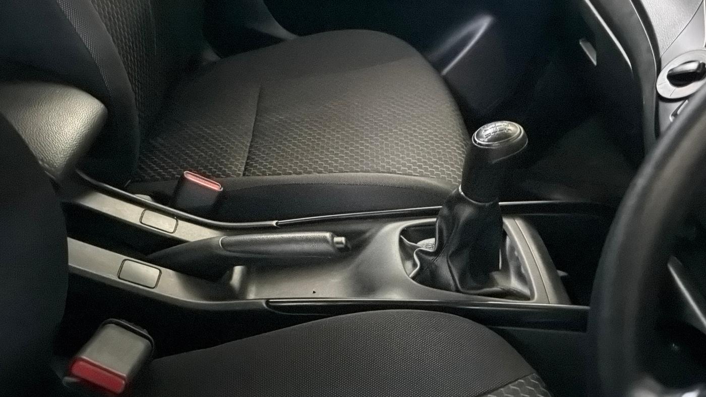 2020 Maruti Baleno SIGMA PETROL 1.2, Petrol, Manual, 54,060 km, Gear Lever
