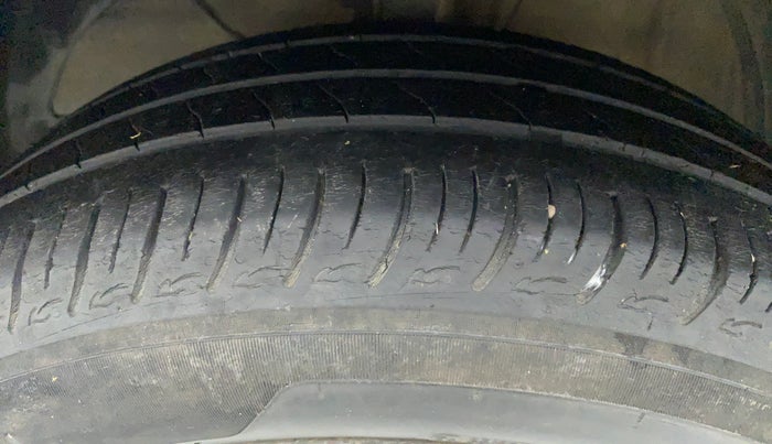 2020 Maruti Baleno DELTA 1.2 K12, Petrol, Manual, 37,016 km, Left Front Tyre Tread
