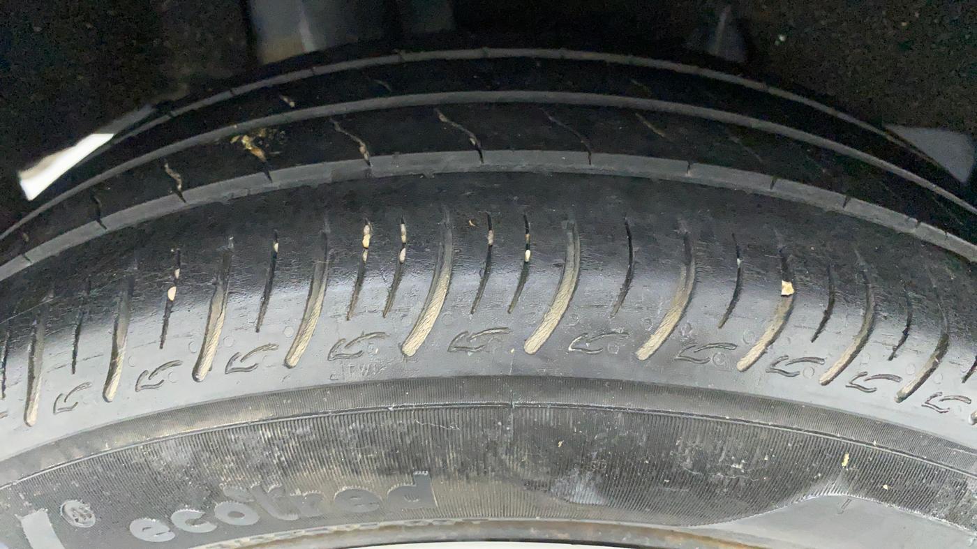 2020 Maruti Baleno DELTA 1.2 K12, Petrol, Manual, 37,016 km, Right Rear Tyre Tread