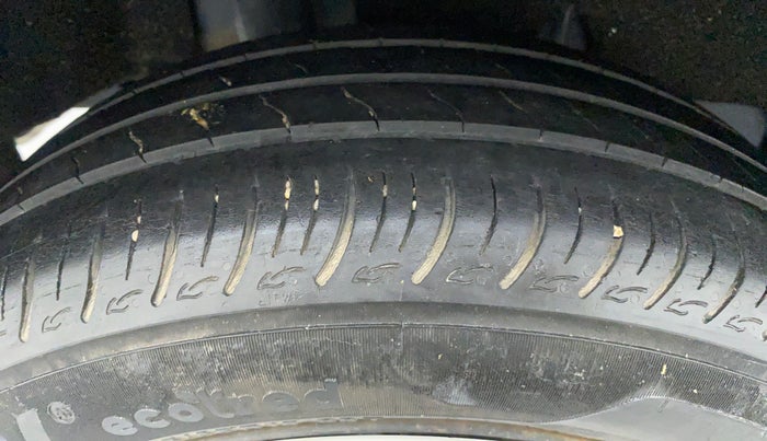 2020 Maruti Baleno DELTA 1.2 K12, Petrol, Manual, 37,016 km, Right Rear Tyre Tread