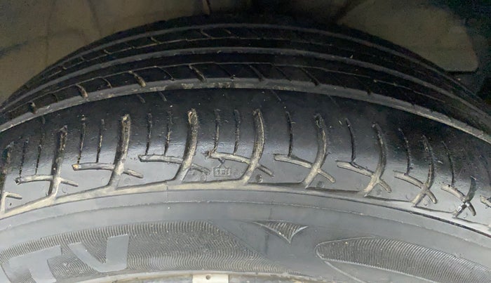 2020 Maruti Baleno DELTA 1.2 K12, Petrol, Manual, 37,016 km, Right Front Tyre Tread