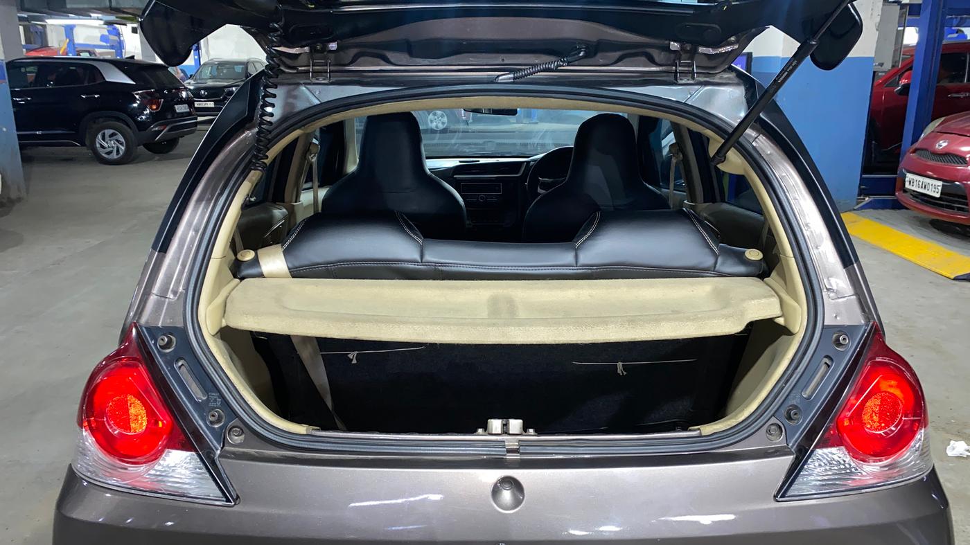 2017 Honda Brio S MT, Petrol, Manual, 86,163 km, Boot Inside