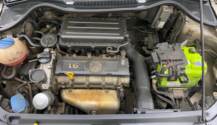 2014 Volkswagen Vento HIGHLINE 1.6 MPI, Petrol, Manual, 85,997 km, Open Bonet