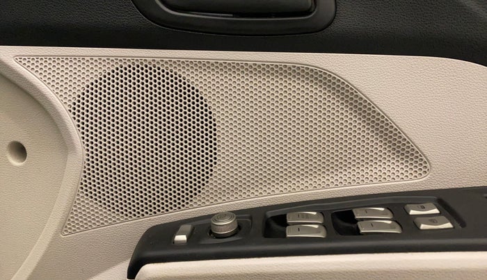 2021 Mahindra XUV300 W6 1.5 DIESEL AMT, Diesel, Automatic, 38,673 km, Speaker