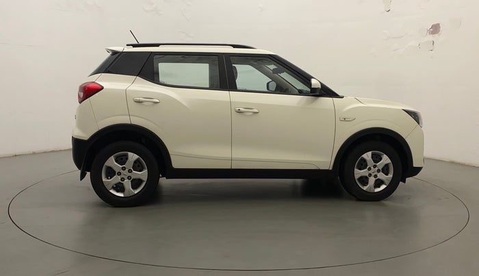 2021 Mahindra XUV300 W6 1.5 DIESEL AMT, Diesel, Automatic, 38,673 km, Right Side