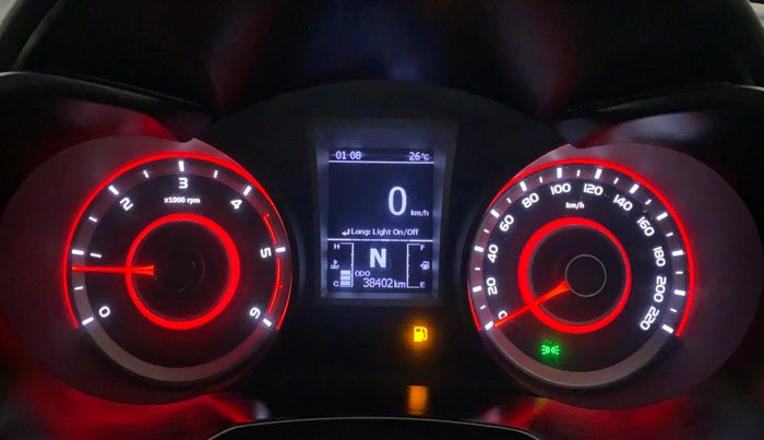2021 Mahindra XUV300 W6 1.5 DIESEL AMT, Diesel, Automatic, 38,673 km, Odometer Image