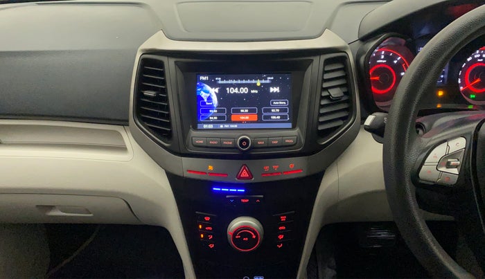 2021 Mahindra XUV300 W6 1.5 DIESEL AMT, Diesel, Automatic, 38,673 km, Air Conditioner