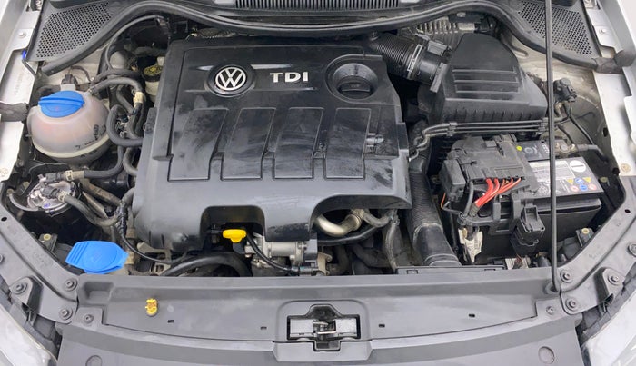 2016 Volkswagen Vento HIGHLINE 1.5 AT, Diesel, Automatic, 64,918 km, Open Bonet