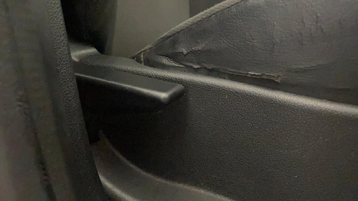 2018 Tata Tiago XT PETROL, Petrol, Manual, 62,063 km, Driver Side Adjustment Panel