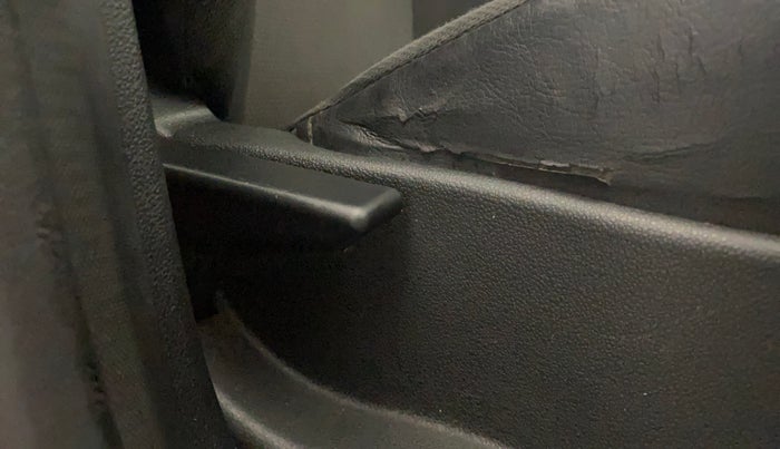 2018 Tata Tiago XT PETROL, Petrol, Manual, 62,061 km, Driver Side Adjustment Panel