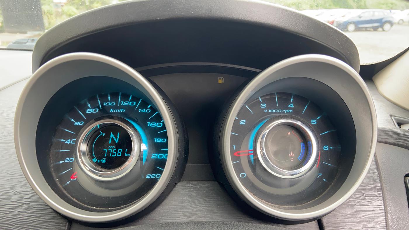 2018 Mahindra XUV500 W10, Diesel, Manual, 77,573 km, Odometer Image