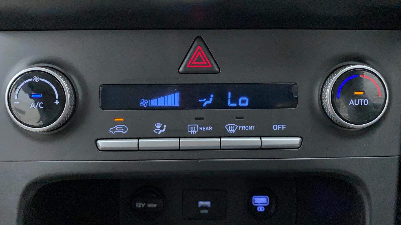 2021 Hyundai Creta SX PETROL MT, Petrol, Manual, 8,397 km, Automatic Climate Control