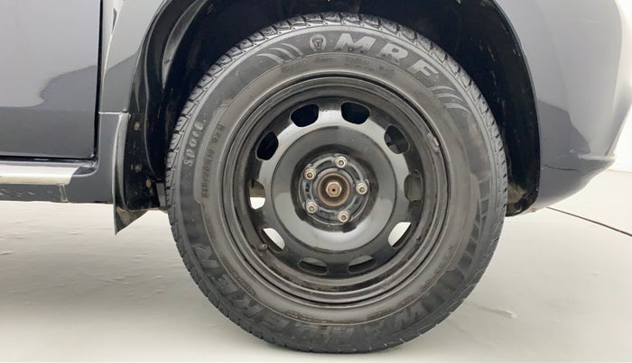 2015 Nissan Terrano XL (P), Petrol, Manual, 39,634 km, Right Front Wheel