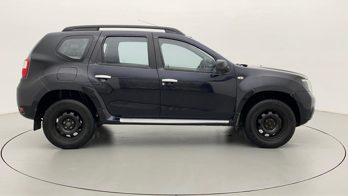 2015 Nissan Terrano XL (P), Petrol, Manual, 39,634 km, Right Side View