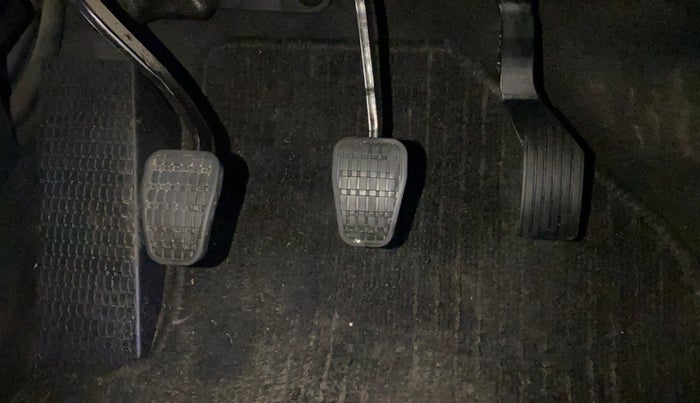 2022 Tata PUNCH ACCOMPLISHED MT, Petrol, Manual, 11,567 km, Pedals