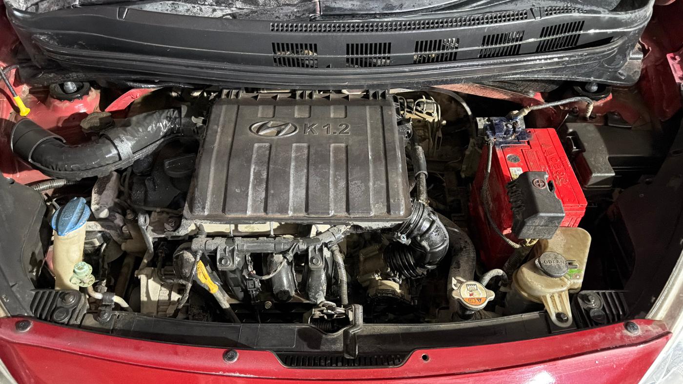 2018 Hyundai Grand i10 SPORTZ 1.2 KAPPA VTVT, Petrol, Manual, 30,070 km, Engine View