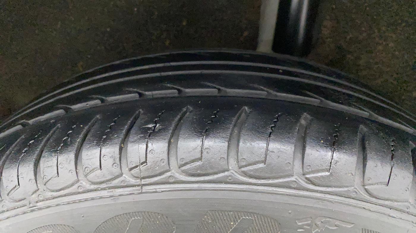 2020 Ford Ecosport TITANIUM + 1.5L PETROL AT, Petrol, Automatic, 41,323 km, Left Rear Tyre Tread