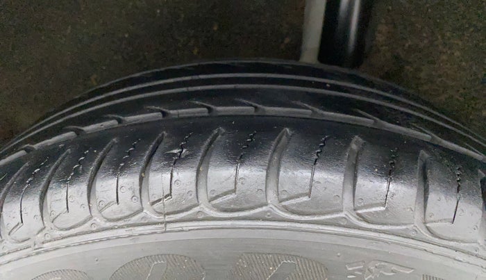 2020 Ford Ecosport TITANIUM + 1.5L PETROL AT, Petrol, Automatic, 41,323 km, Left Rear Tyre Tread