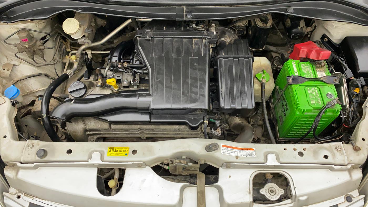 2011 Maruti Swift LXI, Petrol, Manual, 21,840 km, Open Bonet