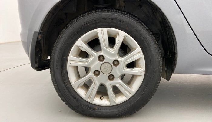 2018 Tata Tiago XZ PETROL, Petrol, Manual, 82,261 km, Right Rear Wheel
