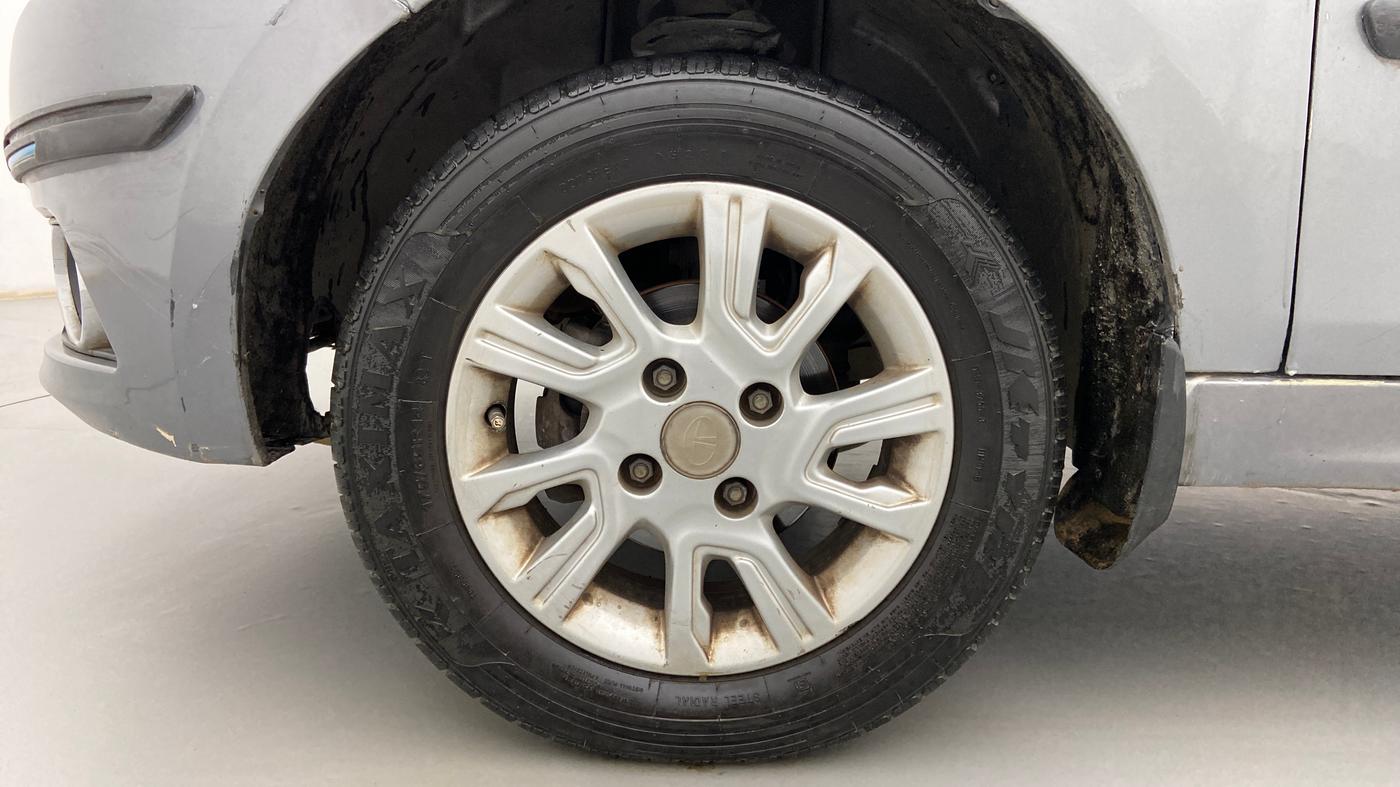 2018 Tata Tiago XZ PETROL, Petrol, Manual, 82,261 km, Left Front Wheel