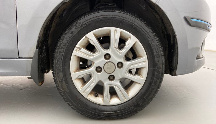2018 Tata Tiago XZ PETROL, Petrol, Manual, 82,261 km, Right Front Wheel