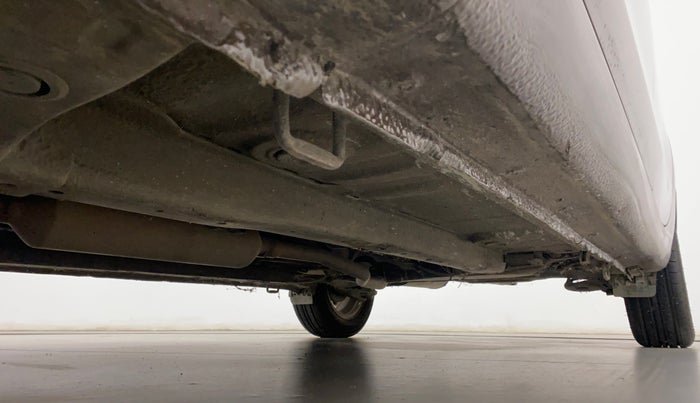 2015 Maruti Ciaz ZXI, Petrol, Manual, 75,078 km, Right Side Underbody