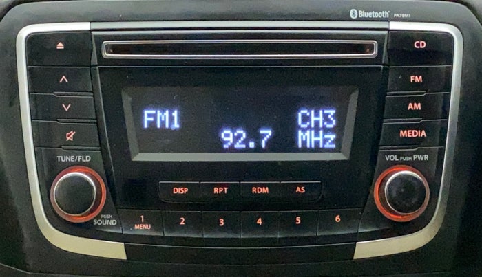 2015 Maruti Ciaz ZXI, Petrol, Manual, 75,078 km, Infotainment System