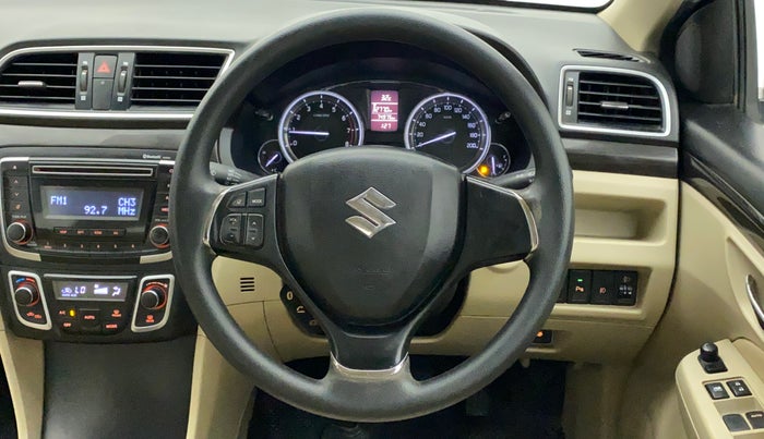 2015 Maruti Ciaz ZXI, Petrol, Manual, 75,078 km, Steering Wheel Close Up