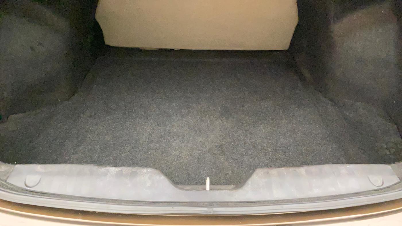 2015 Maruti Ciaz ZXI, Petrol, Manual, 75,078 km, Boot Inside