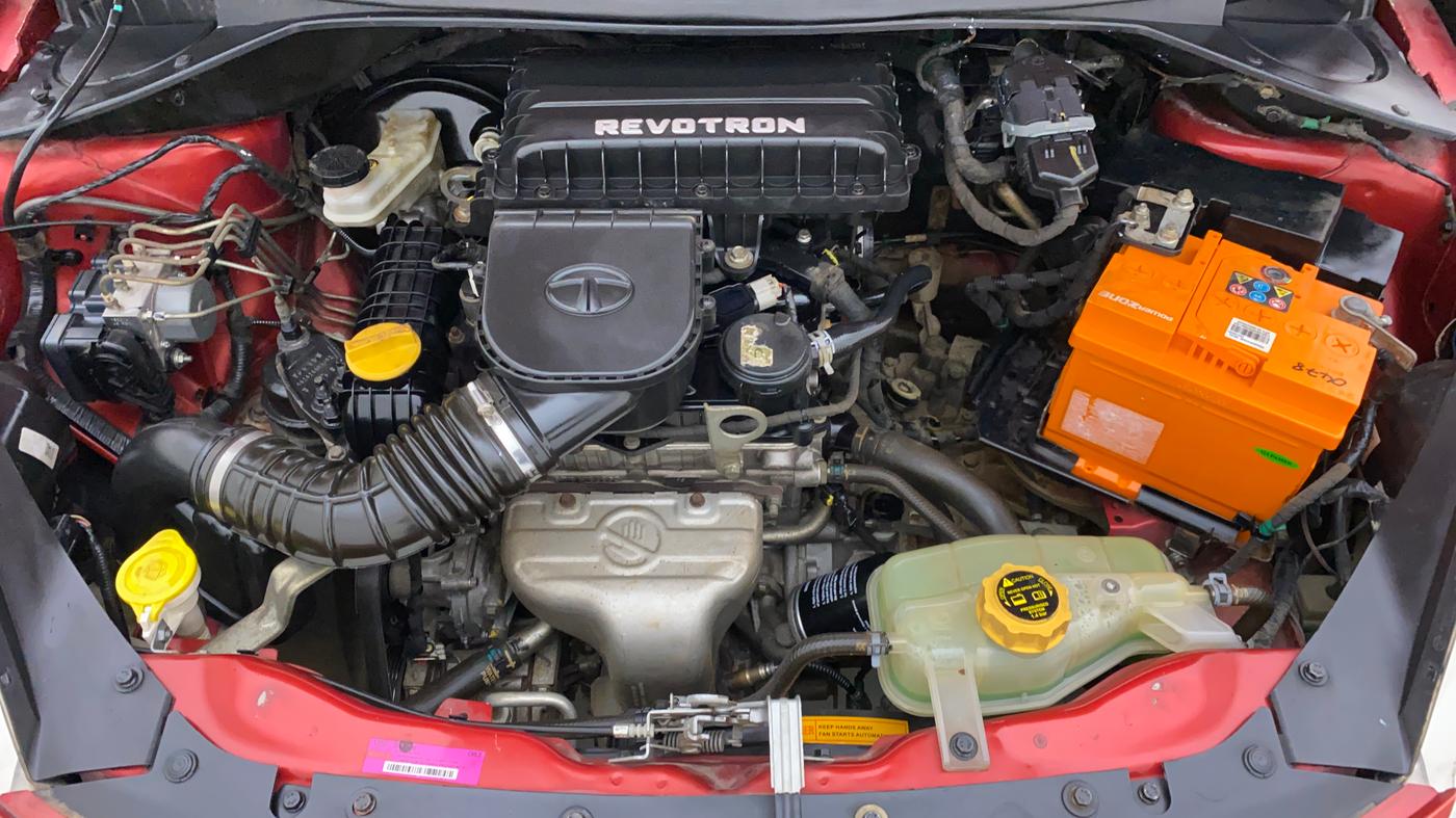 2018 Tata Tiago XZ PETROL, Petrol, Manual, 45,282 km, Open Bonet