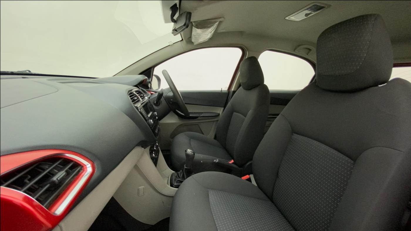 2018 Tata Tiago XZ PETROL, Petrol, Manual, 45,282 km, Right Side Front Door Cabin