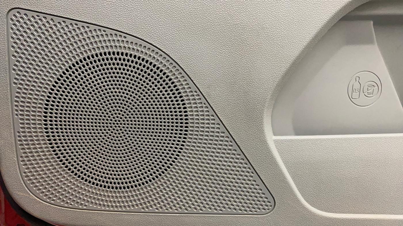 2018 Tata Tiago XZ PETROL, Petrol, Manual, 45,282 km, Speaker