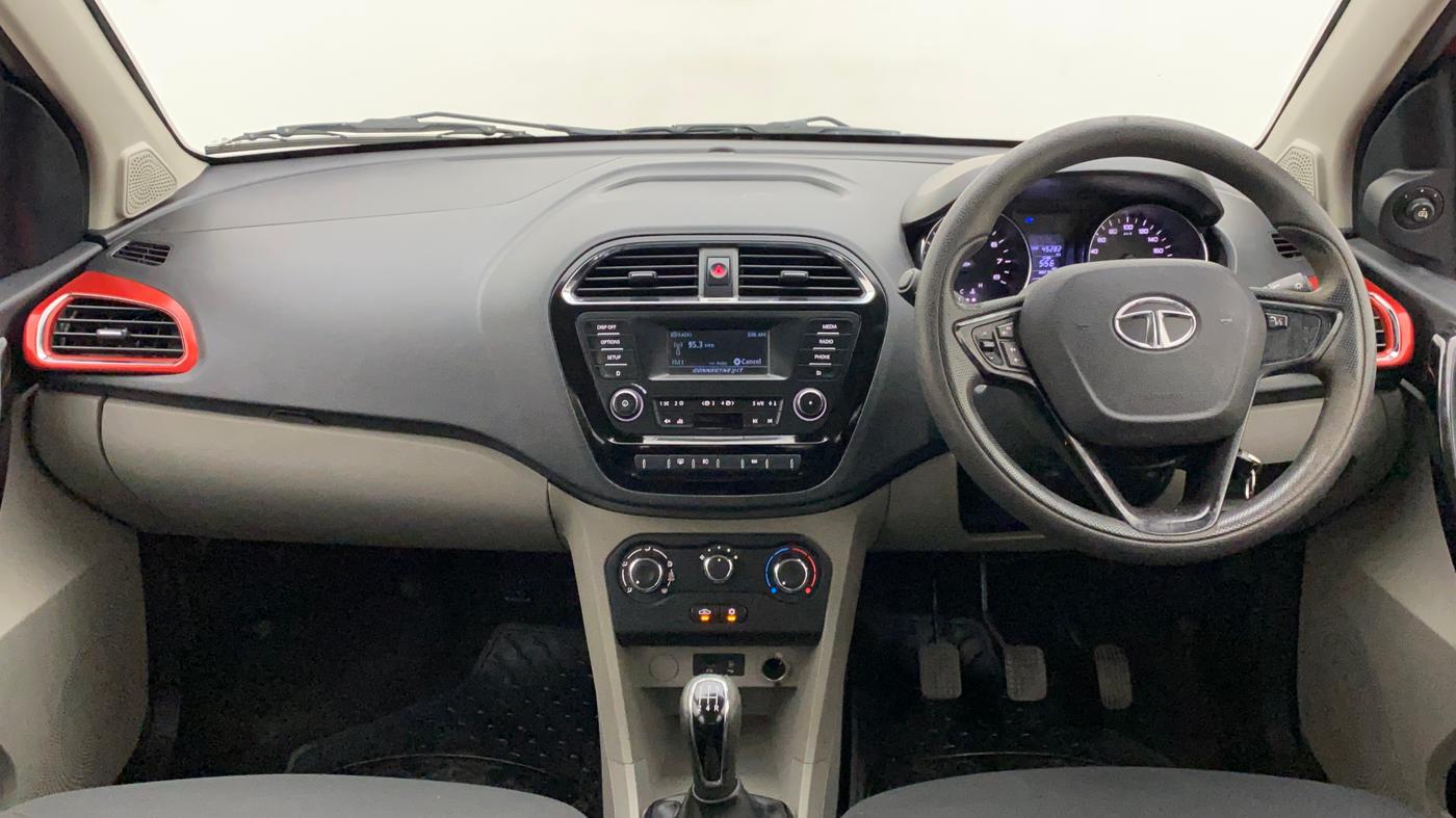 2018 Tata Tiago XZ PETROL, Petrol, Manual, 45,282 km, Dashboard