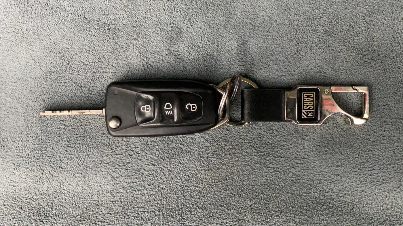 2018 Tata Tiago XZ PETROL, Petrol, Manual, 45,282 km, Key Close Up